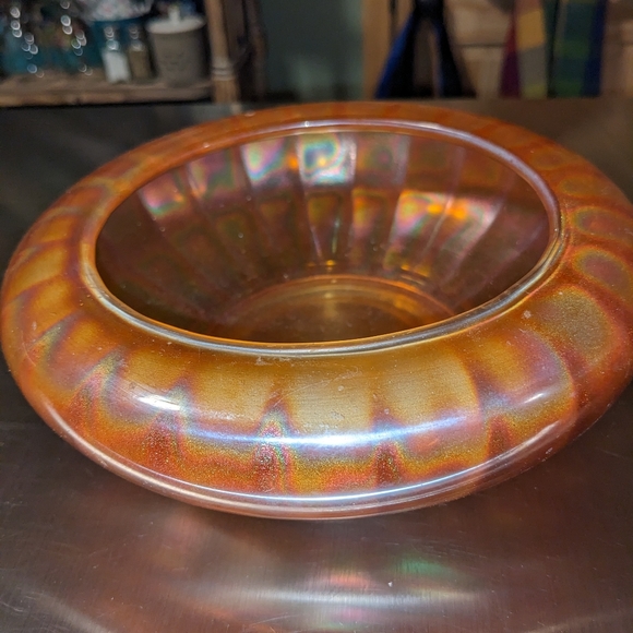 Beautiful Iridescent Fenton Glass - Picture 3 of 4